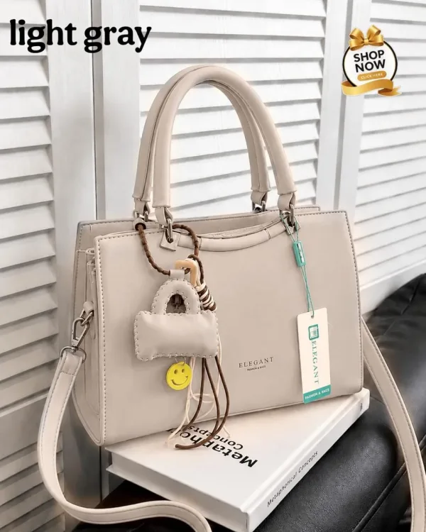 Charm Trim Tote Bag 6
